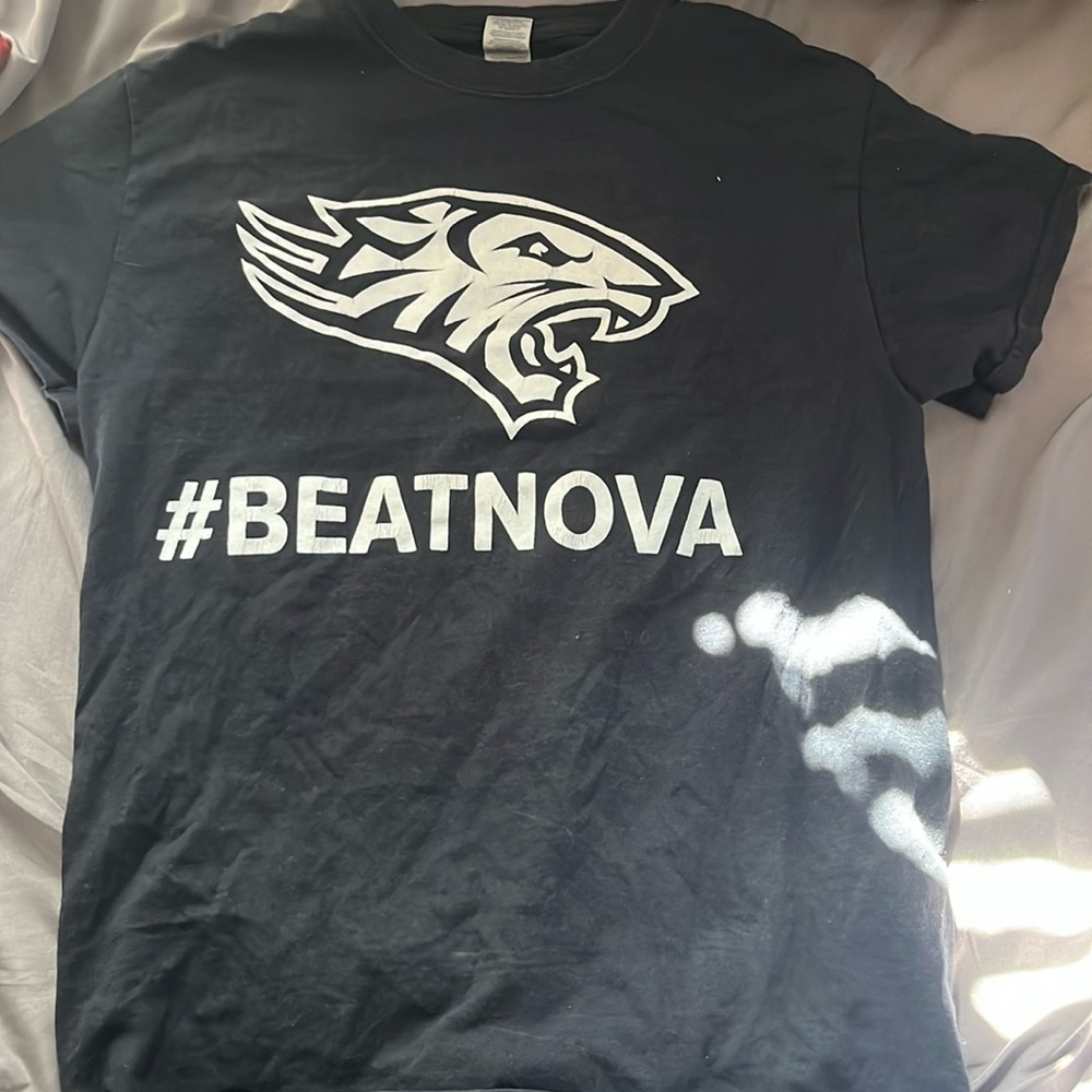 plain black sports t-shirt
